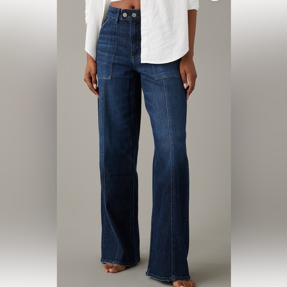 AE NWOT High Waisted Stretch Wide Leg Jean